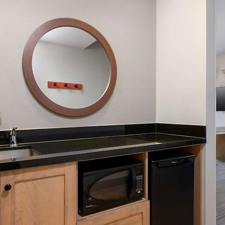 Hampton Inn & Suites Dodge City Boot Hill Casino Extérieur photo
