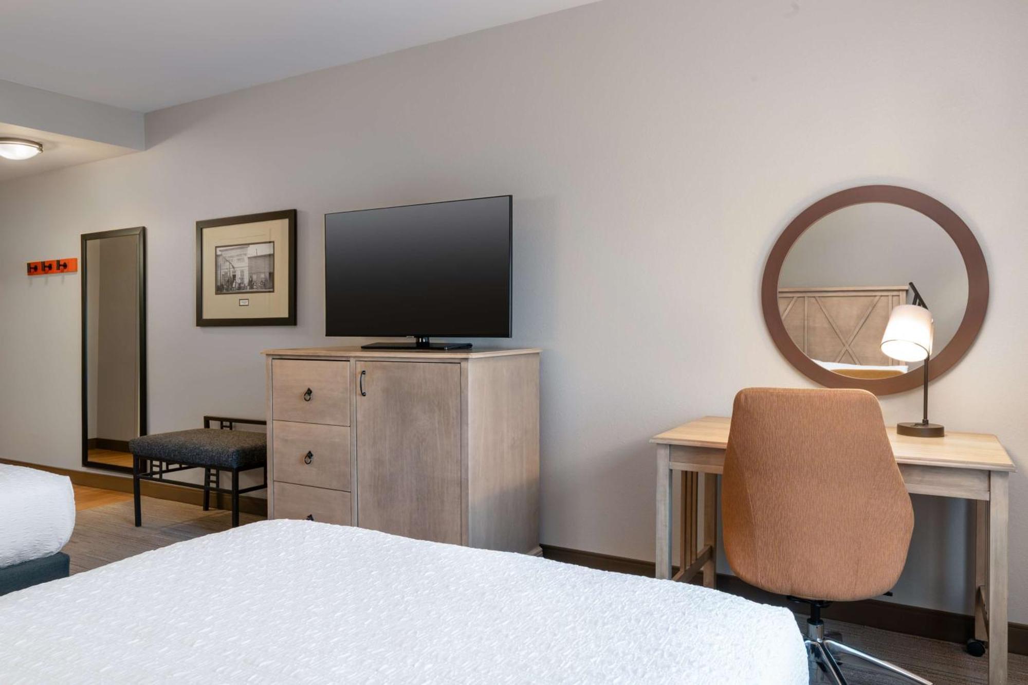 Hampton Inn & Suites Dodge City Boot Hill Casino Extérieur photo